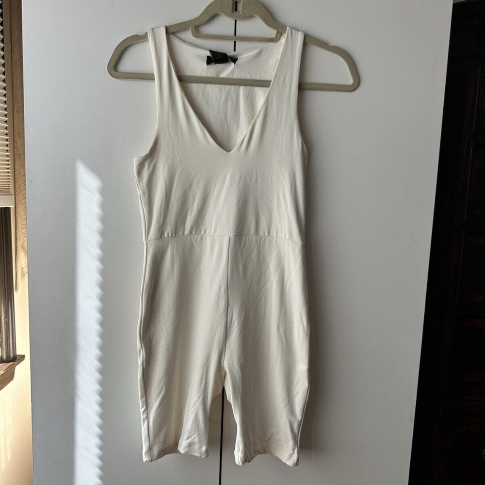 House of Harlow 1960 Women's White V-Neck Playsuit Romper Formal Size Small NEW